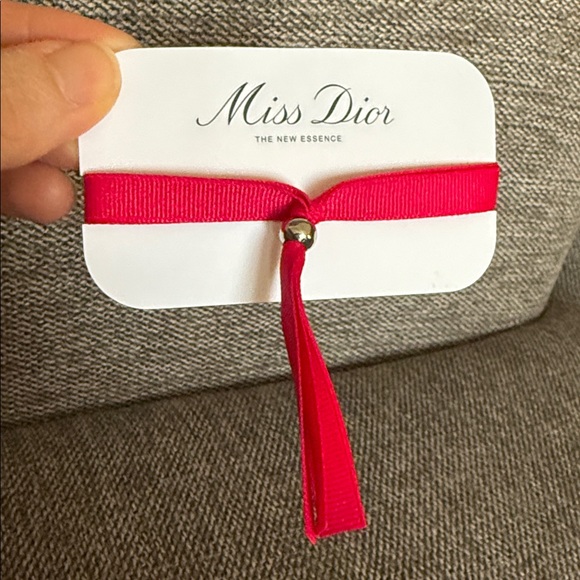 Dior Miss Dior Bracelet Pink Ribbon White Beads One Size New Authentic - Picture 8 of 10